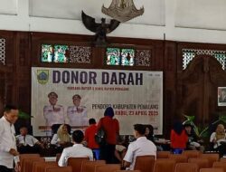 Ratusan Warga Ramaikan Donor Darah Bersama Bupati-Wakil Bupati Pemalang