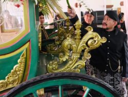 Pemkab Pemalang Gelar Jamasan Kereta Kencana dan Benda Pusaka