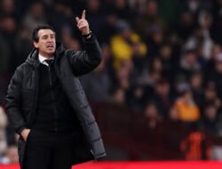 Unai Emery Fokus Laga per Laga, Enggan Bahas Kans Juara Aston Villa