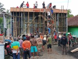 Semangat Gotong Royong, Ratusan Warga Lodaya Bersatu Cor Masjid Baitul Iqdam