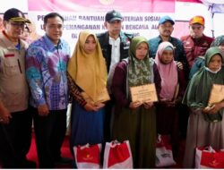 Kemensos RI Berikan Bantuan Untuk Warga Terdampak Banjir di Pemalang 