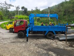 DPU PR Pemalang dan Pihak Ketiga Dikebut Bongkar Jembatan Kalimendelem demi Normalisasi Akses