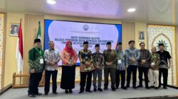 Rakorwil Muhammadiyah Banten, Wamen Fajar Tegaskan Komitmen Pemerintah Angkat Kesejahteraan Guru.