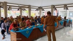 Camat Petarukan Muhibin tegaskan Kades purna tugas wajib segera rampungkan LPAMJ menjelang Pilkades Serentak 2026 demi akuntabilitas pemerintahan.
