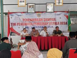Jaga Netralitas, Camat Moga Kukuhkan Tim Pengawas Pilkades 2026
